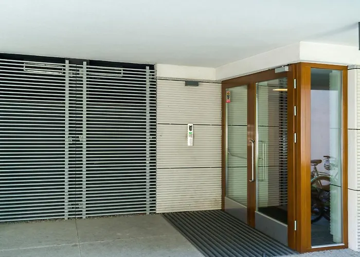 Apartment Maraton Gardens By Renters